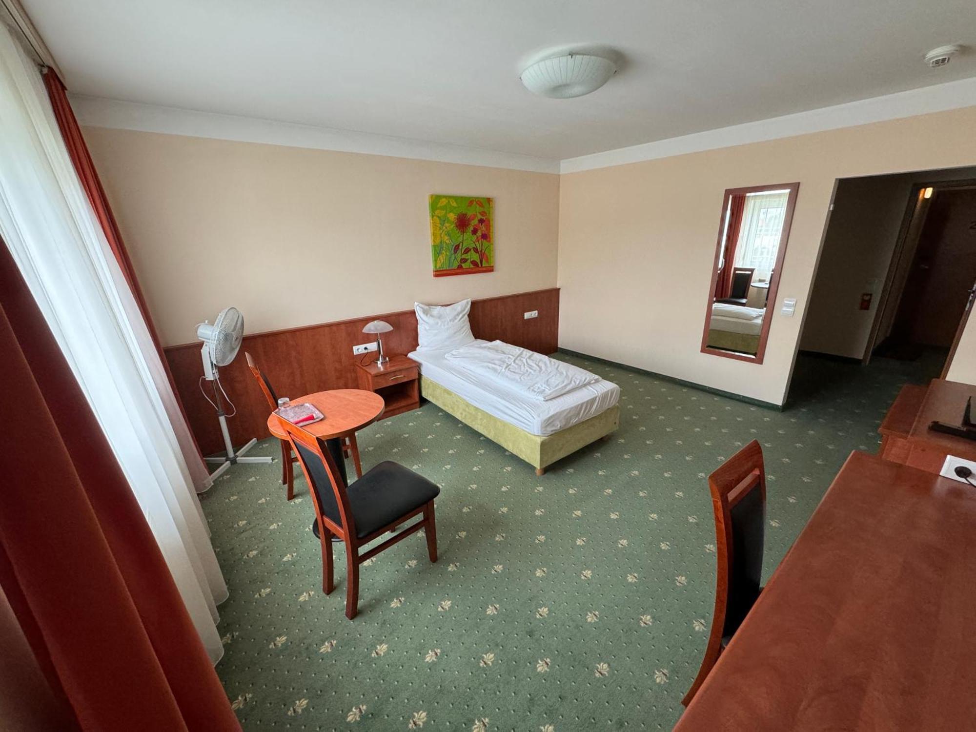 Hotel Breitenlee Wien Eksteriør billede
