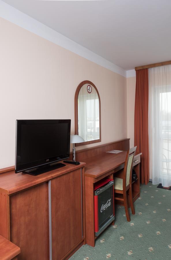 Hotel Breitenlee Wien Eksteriør billede