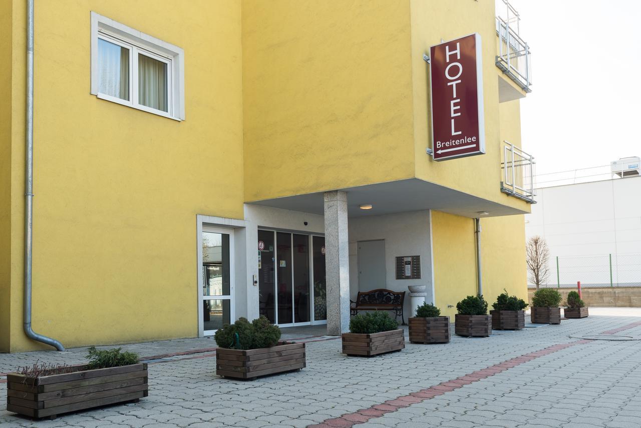 Hotel Breitenlee Wien Eksteriør billede